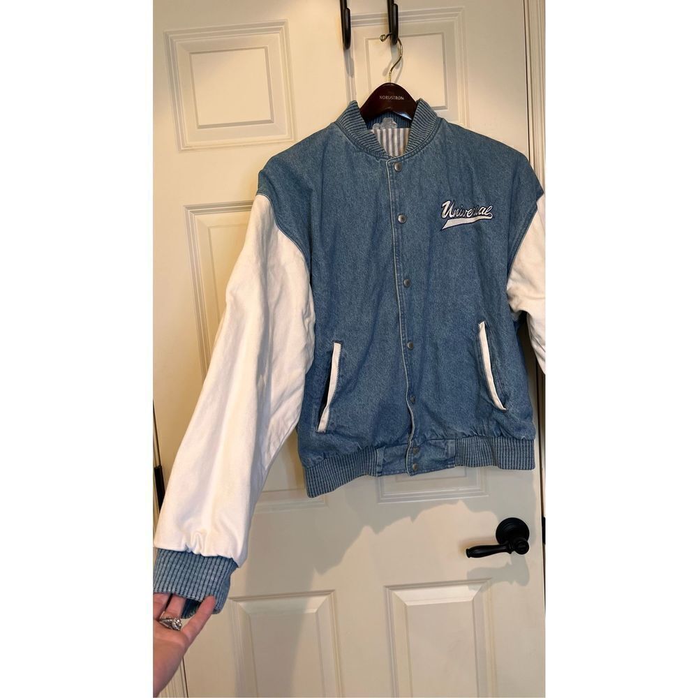 International Denim Men’s XL‎ Universal Studios Embroidered Denim Jacket